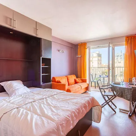 Studio Biarritz, 1 Piece, 2 Personnes - Fr-1-3-383 * Biarriz